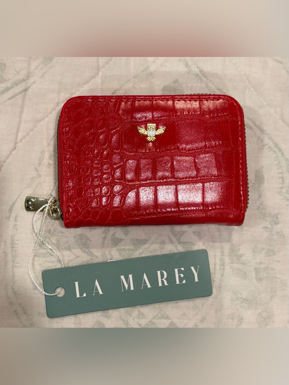 NWT La Marey Red Croc Embossed RFID Zip Wallet Card Holder